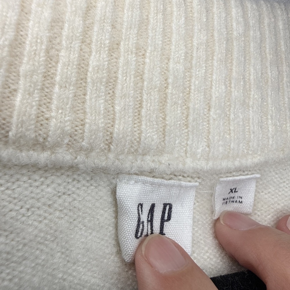Gap Cream Ivory V-Neck Knit Sweater XL Oversized Soft Pullover Cozy Quiet Luxe - Picture 7 of 10